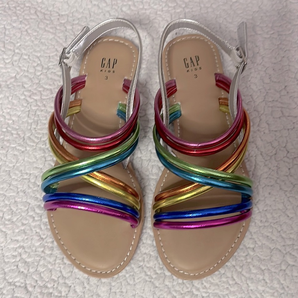 Little girls gap shoes size 3